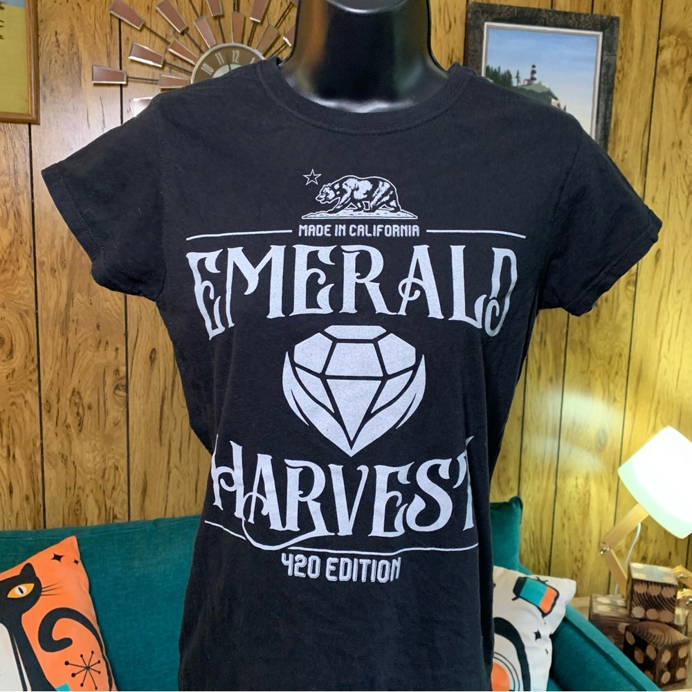 Emerald Harvest 420 Edition Made In California T-Shirt View 2
